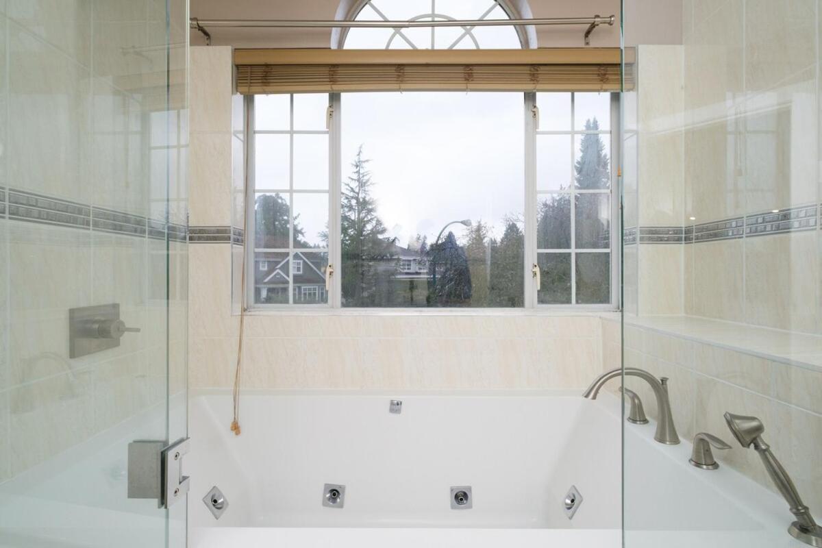 Spacious 4Br W Ensuites Mins To Downtown Yvr Ubc Βανκούβερ Εξωτερικό φωτογραφία