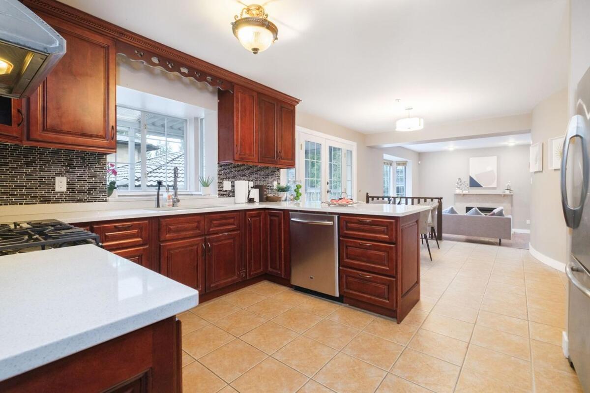 Spacious 4Br W Ensuites Mins To Downtown Yvr Ubc Βανκούβερ Εξωτερικό φωτογραφία